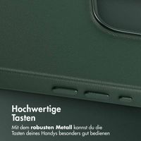 Accezz MagSafe Leather Backcover für das iPhone 15 Pro Max - Cedar Green