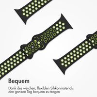 imoshion Sportarmband⁺ für das Apple Watch Series 1 bis 9 / SE (38/40/41 mm) | Series 10 / 11 (42 mm) - Größe S/M - Black Volt