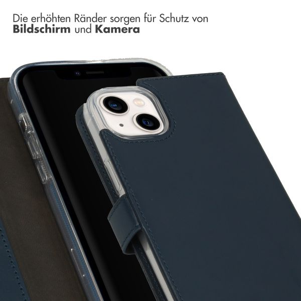 Selencia Echtleder Klapphülle für das iPhone 14 Plus - Blau