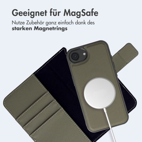 imoshion Herausnehmbare 2-in-1 Luxus-Bookcase Apple iPhone 17e / 16e - Grün