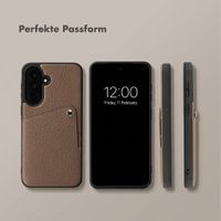 Selencia Riva Back Cover mit Kartenfach Samsung Galaxy A37 (5G) - Mocha Brown