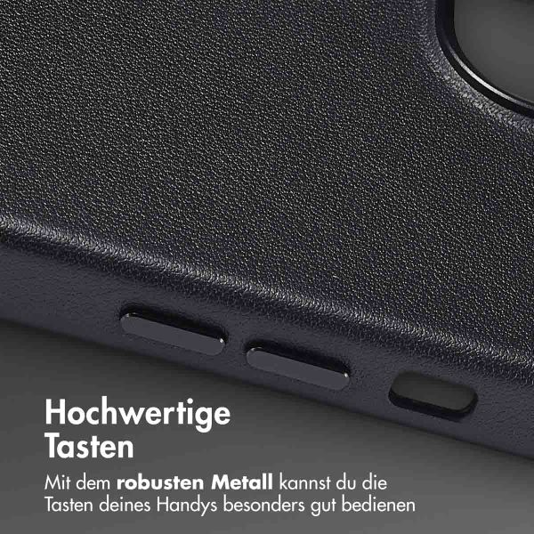 Accezz MagSafe Leather Backcover für das iPhone 13 - Onyx Black