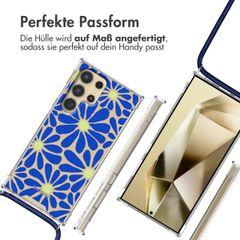 imoshion Design Hülle mit Band Samsung Galaxy S24 Ultra - Cobalt Blue Flowers Connect