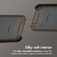 imoshion Color Backcover mit abnehmbarem Handykette und MagSafe Apple iPhone 12 (Pro) - Black Coffee