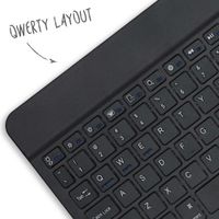 Accezz QWERTY Bluetooth Keyboard Klapphülle für das iPad Air 13 Zoll (2025) M3 / (2024) M2 - Schwarz