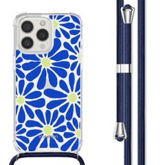 imoshion Design Hülle mit Band für das iPhone 15 Pro - Cobalt Blue Flowers Connect