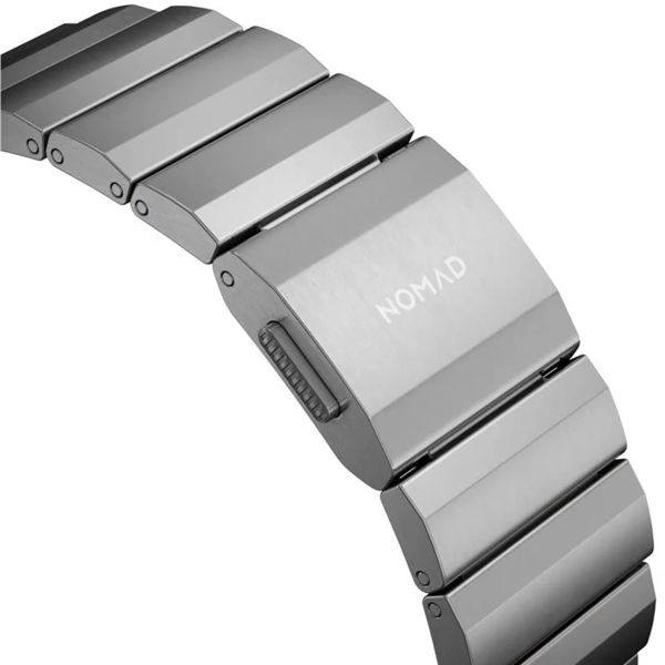 Nomad Titan-Gliederarmband für das  Apple Watch Series 1 t/m 11 / SE / Ultra (44/45/46/49 mm) - Silver