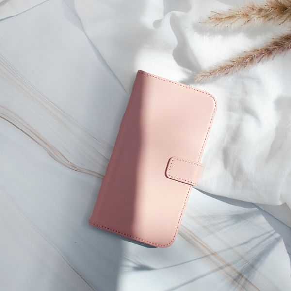 Selencia Echtleder Klapphülle für das iPhone 12 Mini - Rosa