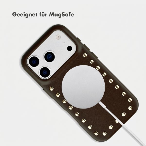 Selencia Studs Backcover mit MagSafe Apple iPhone 17 Pro - Cacao Crush