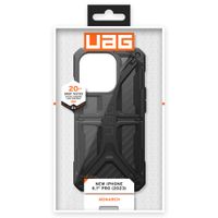 UAG Monarch Backcover für das Apple iPhone 15 Pro - Carbon Fiber