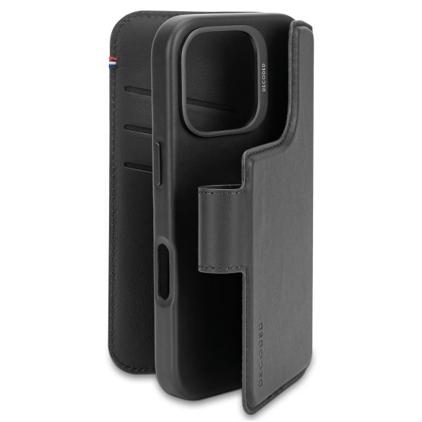 Decoded 2 in 1 Leather Klapphülle MagSafe Apple iPhone 16 Pro - Schwarz
