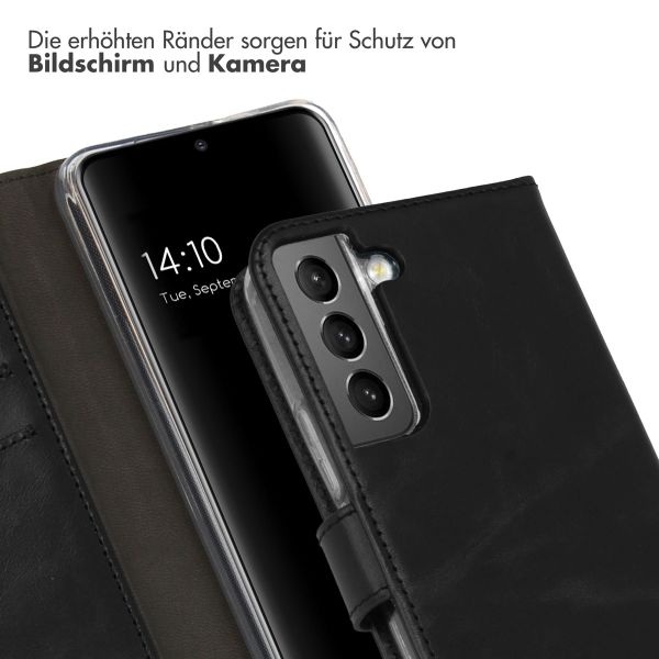 Selencia Echtleder Klapphülle Samsung Galaxy S22 - Schwarz