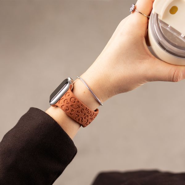 imoshion Silikonarmband Leopardenmuster für Apple Watch | 38/40/41/42 mm - Braun