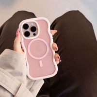 Selencia Wavy Backcover mit MagSafe Samsung Galaxy S25 / S24 - Soft Pink