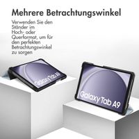 imoshion Design Trifold Klapphülle für das Samsung Galaxy Tab A9 8.7 Zoll - Butterfly