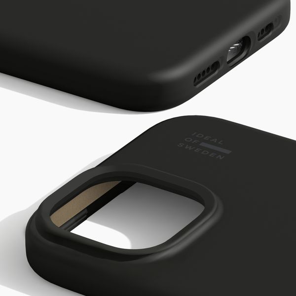 iDeal of Sweden Silikonhülle mit MagSafe Apple iPhone 17e / 16e / 15 / 14 / 13 - Black