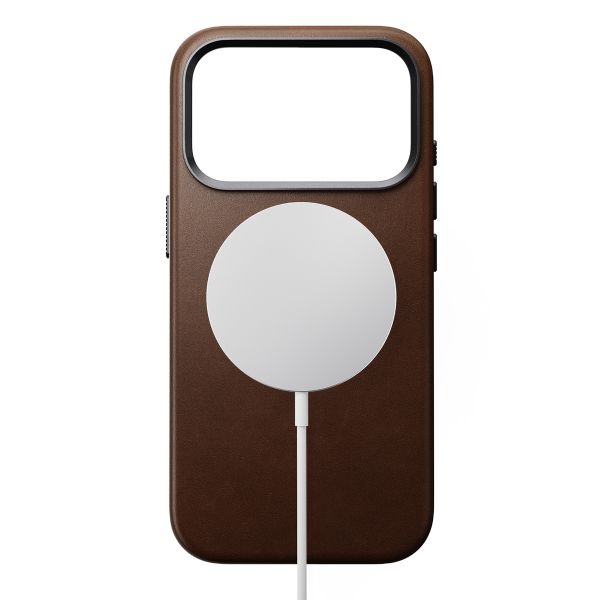 Nomad Traditional Leather Backcover mit MagSafe Apple iPhone 17 Pro - Braun
