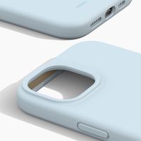 iDeal of Sweden Silikon Case für das iPhone 15 - Light Blue