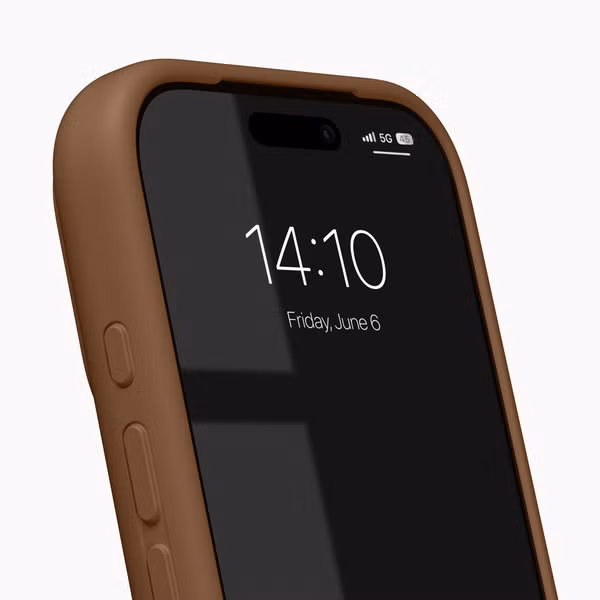 iDeal of Sweden Soft Swirl Silicone MagSafe Hülle Apple iPhone 17 Pro - Salted Caramel