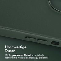 Accezz MagSafe Leather Backcover für das iPhone 14 - Cedar Green