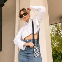 Selencia SilikonHülle design mit abnehmbarem Band Apple iPhone 13 Pro - Irregular Check Black