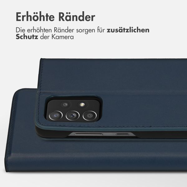 Accezz Premium Leather Slim Klapphülle für das Samsung Galaxy A52(s) (5G/4G) - Dunkelblau