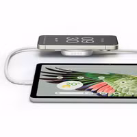 Zens Pro 2 USB-C-Kabel mit kabellosem Ladegerät für Telefon / Earbuds - MagSafe und Qi2 - Weiß