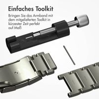 Accezz Mattes Titanstahlarmband für das  Apple Watch Series 1 t/m 9 / SE (38/40/41 mm) | Series 10 / 11 (42 mm) - Titanium