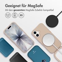 imoshion Color Backcover mit abnehmbarem Handykette und MagSafe Apple iPhone 17 - Nude