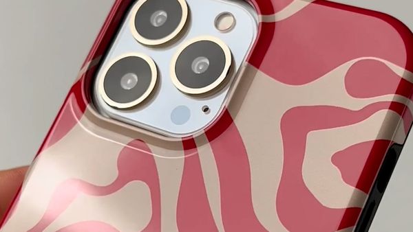 Burga Tough Back Cover für das Apple iPhone 13 - Siren