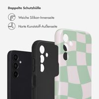 Selencia Vivid Tough Back Cover für das Samsung Galaxy A15 (5G/4G) - Groovy Sage Green