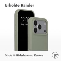 Accezz Liquid Silikoncase mit MagSafe Apple iPhone 18 Pro Max / 17 Pro Max - Cooper Green