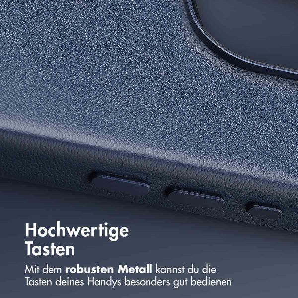 Accezz MagSafe Leather Backcover für das iPhone 16 Pro - Nightfall Blue