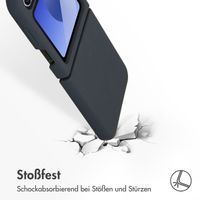 Accezz Liquid Silikoncase für das Samsung Galaxy Z Flip 6 - Dunkelblau