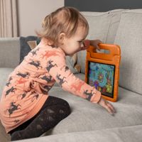 imoshion Hülle mit Handgriff kindersicher Samsung Galaxy Tab S6 Lite / Tab S6 Lite (2022)