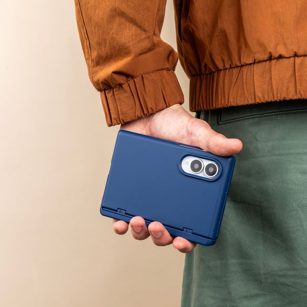 imoshion Color Backcover mit Ständer Samsung Galaxy Z Fold 8 - Dunkelblau