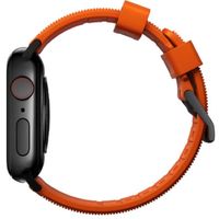 Nomad Robustes Armband FKM für die Apple Watch Series 1 bis 10 / SE / Ultra (2) (44/45/46/49 mm) - Schwarz/Orange