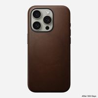 Nomad Modern Leather Case für das iPhone 15 Pro - Braun