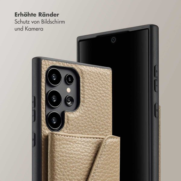 Selencia Sera Kordel-Hulle mit Kartenhalter-Umschlag für das Samsung Galaxy S24 Ultra - Beige