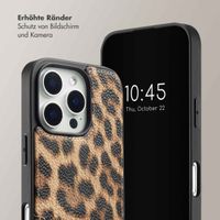 Selencia Nova Back Cover mit Kordel und Kartenhalter für das iPhone 16 Pro - Leopard