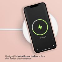 Accezz Liquid Silikoncase Apple iPhone 13 - Rosa