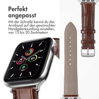 imoshion Leder-Krokodilarmband für die Apple Watch Series 1 bis 9 / SE (38/40/41 mm) | Series 10 (42 mm) - Braun