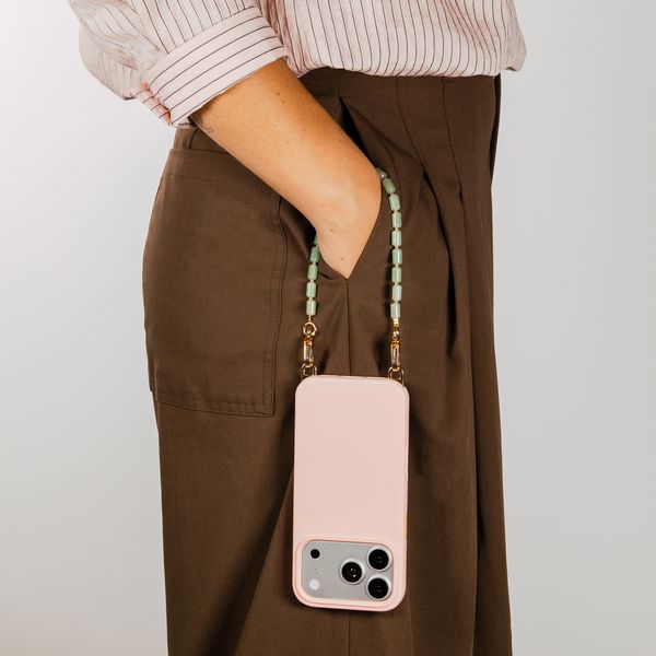 Selencia Rivièra Backcover mit MagSafe mit abnehmbaren Haken Apple iPhone SE (2022 / 2020) / 8 / 7 - Sorbet Pink