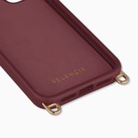 Selencia Rivièra Backcover mit MagSafe mit abnehmbaren Haken Apple iPhone 11 - Bold Burgundy