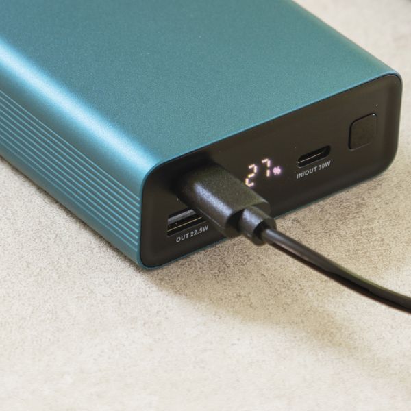 imoshion Ultra Series Aluminium Powerbank 20.000 mAh - Schnellladen bis 33W - Petrol Green