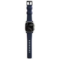 Nomad Robustes Armband FKM für das  Apple Watch Series 1 t/m 11 / SE / Ultra (44/45/46/49 mm) - Zwart / Blauw