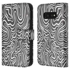 imoshion Design Klapphülle Samsung Galaxy S10e - Black And White