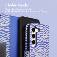 imoshion Design Klapphülle Samsung Galaxy S23 - White Blue Stripes