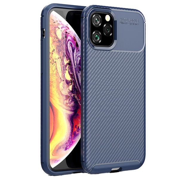 imoshion Carbon-Hülle für das iPhone 11 Pro - Blau