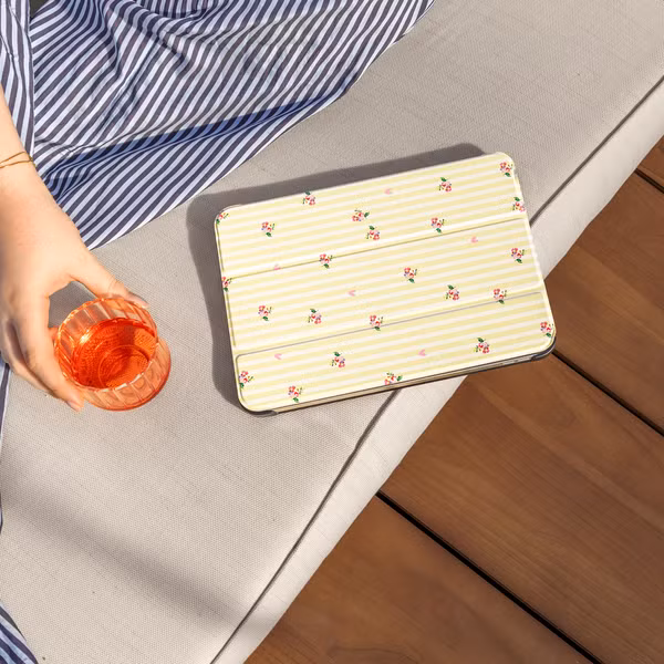 imoshion Design Trifold Klaphülle Apple iPad Air 11 Zoll (2026) M4 / (2025) M3 / (2024) M2 / Air 5 (2022) / Air 4 (2020) - Garden Stripes